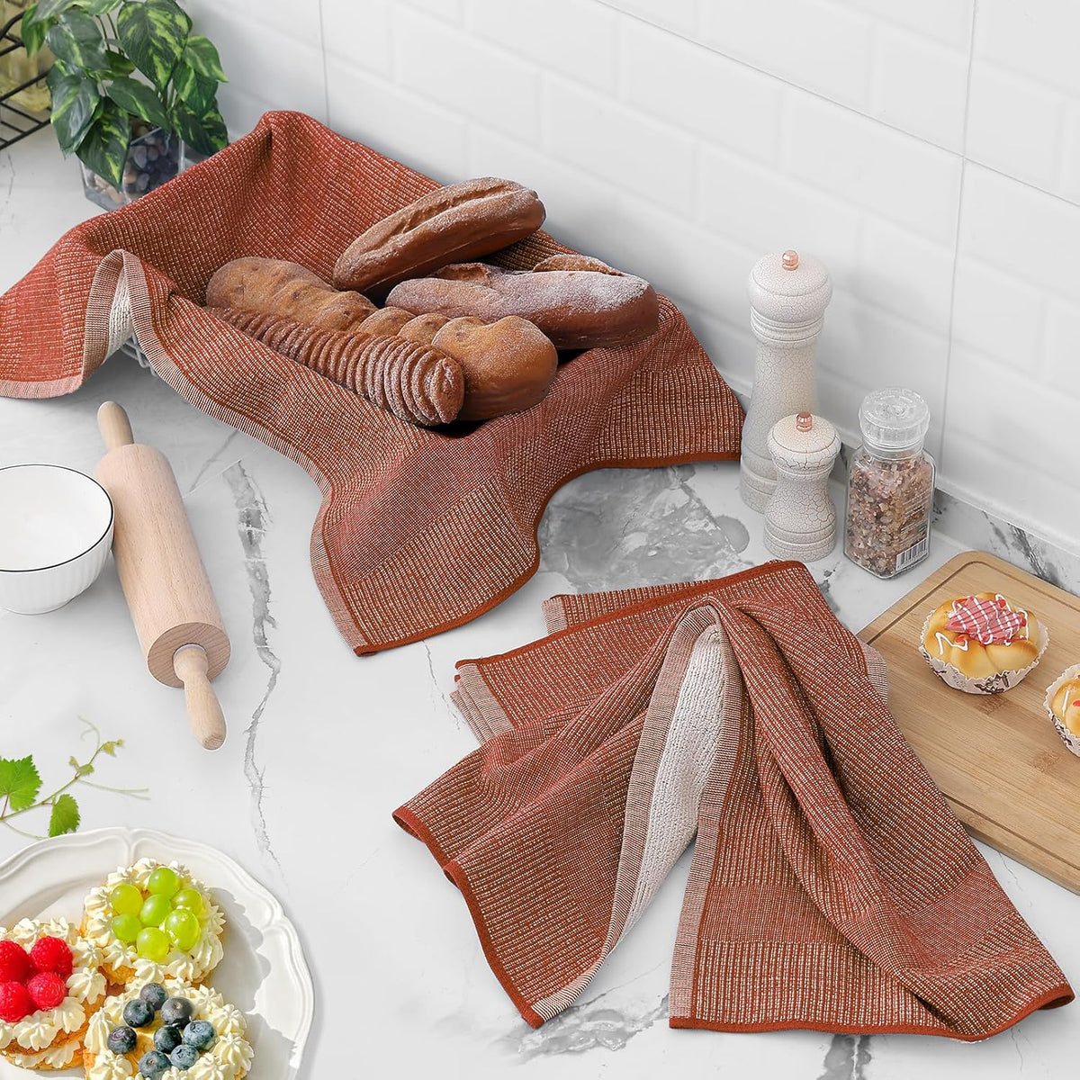 Homaxy Premium Kitchen Towels(18”x 28”, 6 Pack), Large Cotton Kitchen Hand Towels, Flat and Terry Dish Towels, 380 GSM Highly Absorbent Tea Towel Set with Hanging Loop, Rust