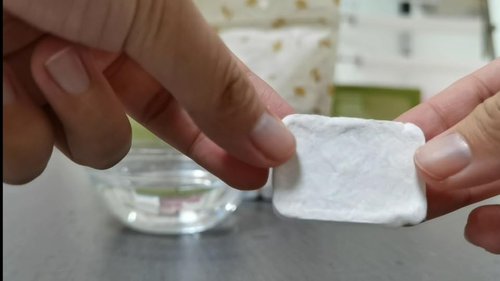 Kating Compressed Magical Towels - Portable Candy-Wrapped Wipes, 100% Biodegradable & Skin-Friendly, Perfect for Travel, Baby Care, Camping, and Everyday Use - (20 Pcs) 1 Pack.