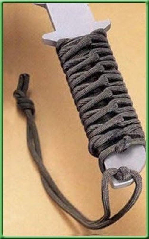 550 Paracord Tactical Utility Cord - 100ft Military Grade Kelly Green Hank