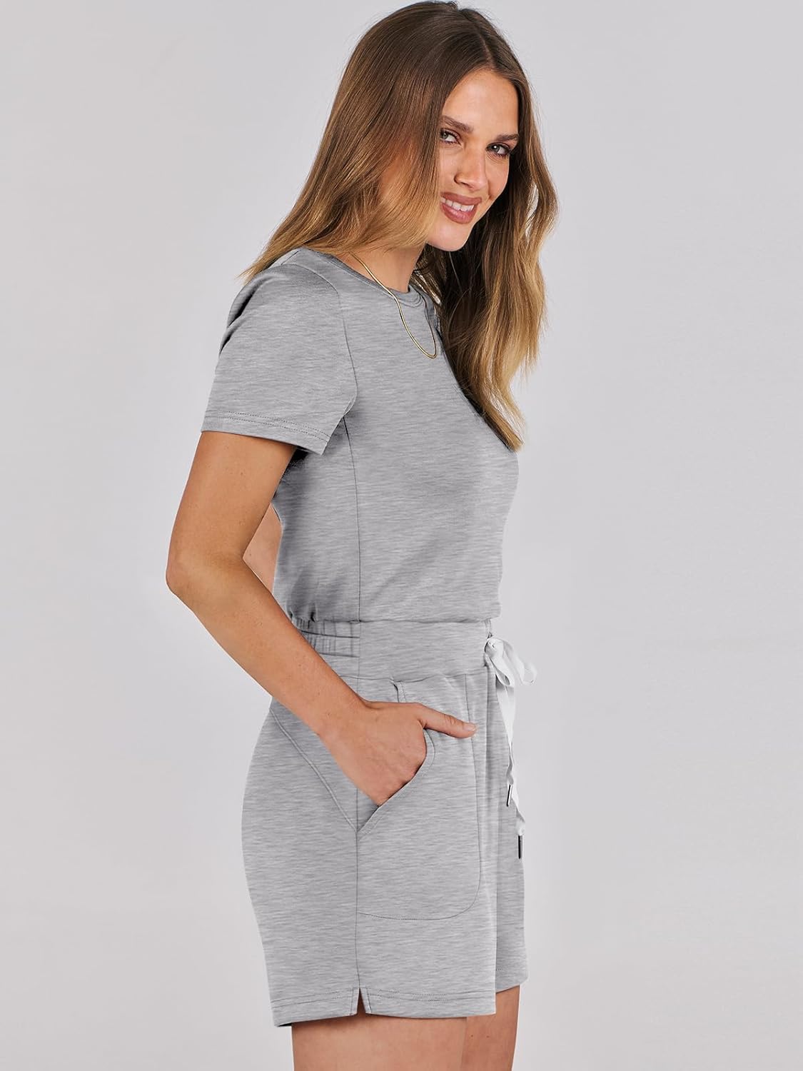 ANRABESS Women's Short Sleeve Romper - Stylish One-Piece Jumpsuit for Summer Beach Vacations