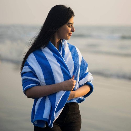 Avalon Towels Cabana Beach Towels - Oversized 30x60 Inches, 100% Ring Spun Cotton, Quick Drying & Super Soft (Blue Stripe)