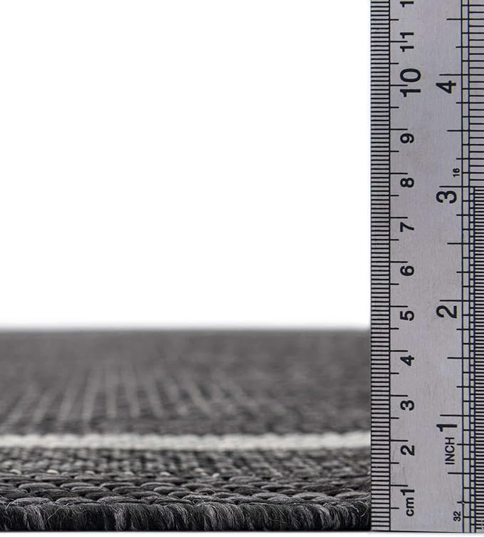 Unique Loom Outdoor Border Collection Area Rug - Soft Border (5' 1" Square, Black/ Ivory)