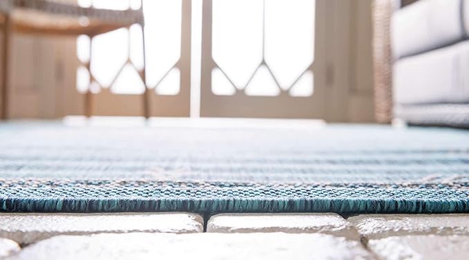 Unique Loom Outdoor Traditional Collection Area Rug - Antique (2' x 6' 1" Runner, Teal/ Gray)