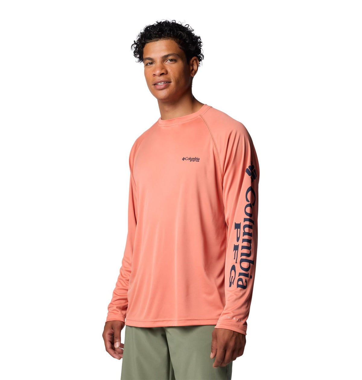 Columbia Men's Terminal Tackle Long Sleeve Shirt, Faded Peach/Collegiate Navy Logo, X-Small