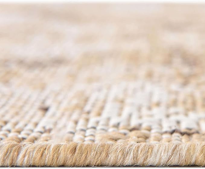 Unique Loom Outdoor Traditional Collection Area Rug - Valeria (5' 3" Octagon, Natural/ Ivory)