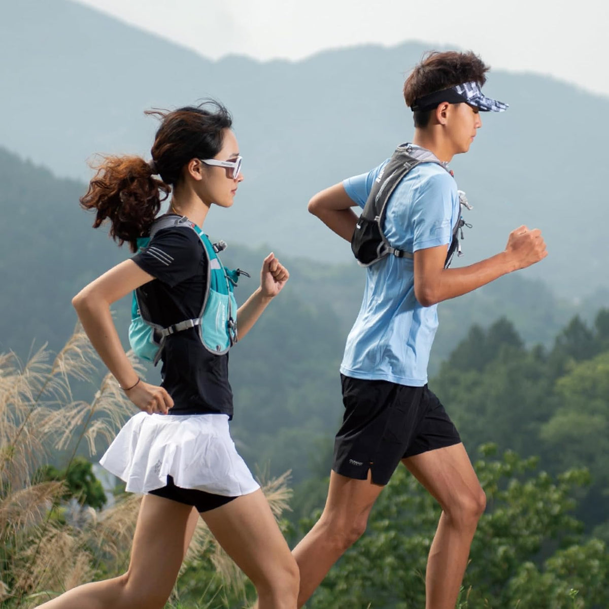 TRIWONDER Hydration Vest - Lightweight 5.5L Trail Bag for Marathon, Hiking & Running - Unisex