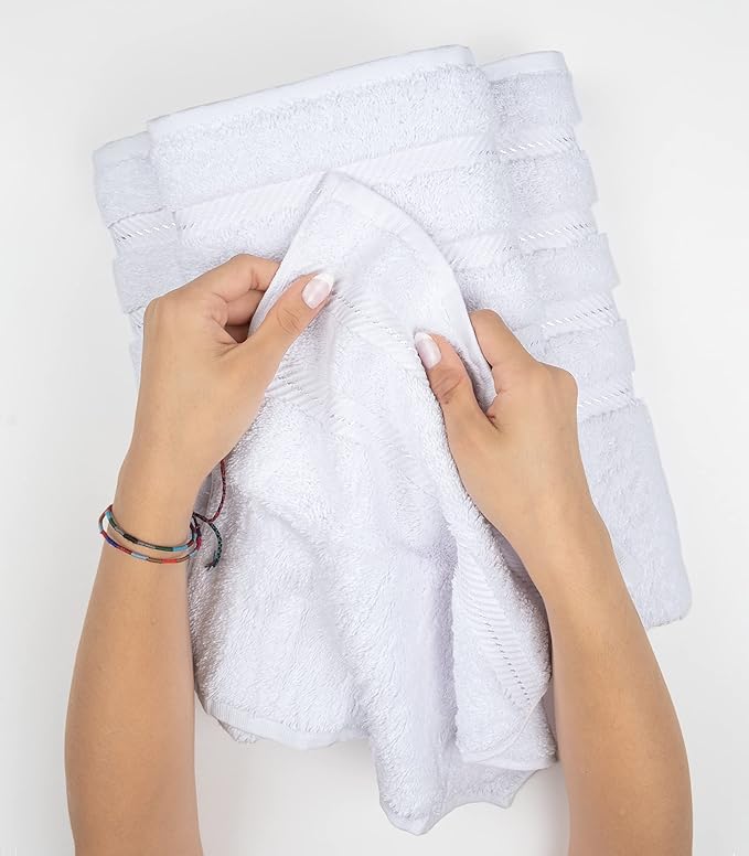 American Soft Linen 35x70 Jumbo Large Bath Towels, 600 GSM 100% Cotton Turkish Bath Sheet, Oversized Luxury Bath Towels for Bathroom Beach and Pool, White