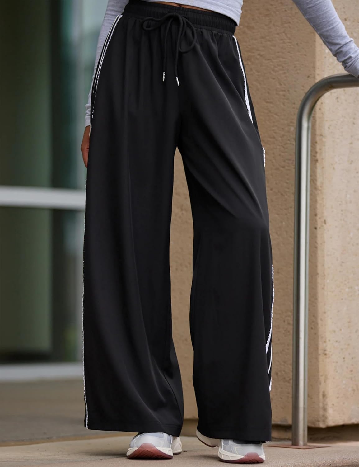 Yeokou Women's Wide Leg Sweatpants - Casual Drawstring Palazzo Pants with Pockets | Side Stripe Design