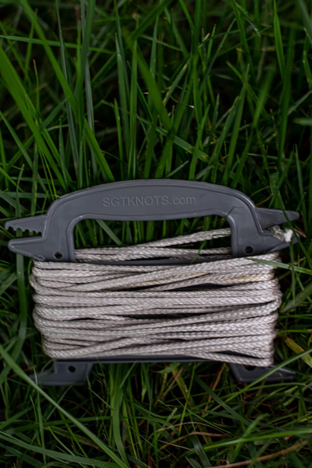 Rope Winder for Paracord & Twine - 6-Inch Knot-Free Storage Device (10/25 Pack, Gray)