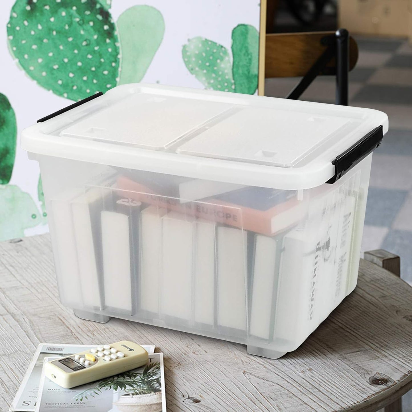Bringer 4-Pack 30 L Clear Plastic Storage Box, Large Wheeled Storage Bin with lid
