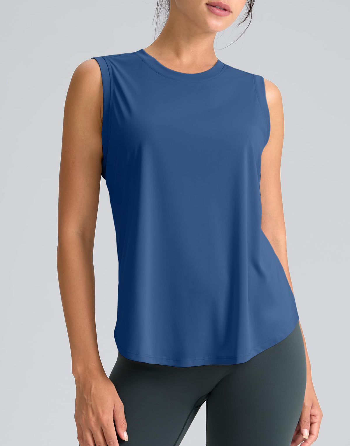 SANTINY Women's Sleeveless Workout Tops Breathable Lightweight Active Tennis Yoga Shirts Athletic Running Tank Tops for Women (Blue_M)