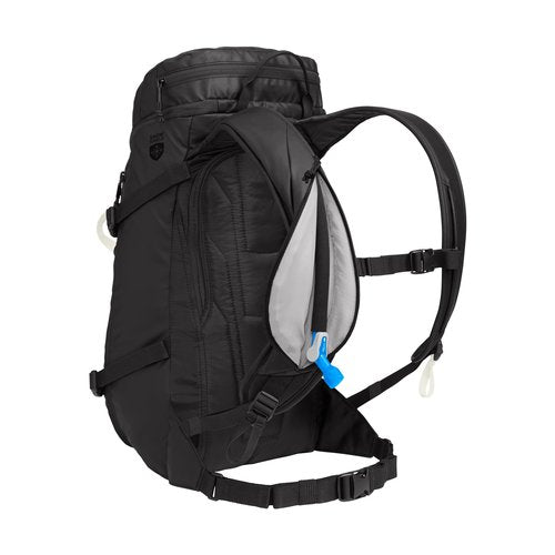 CamelBak SnoBlast 22 Hydration Pack 70oz, Black/White