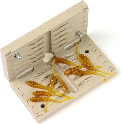 FatFish F01-10C Bait Mold Soft Plastiс Lure Making Injection Mold for Do-It Fishing Lures 2"