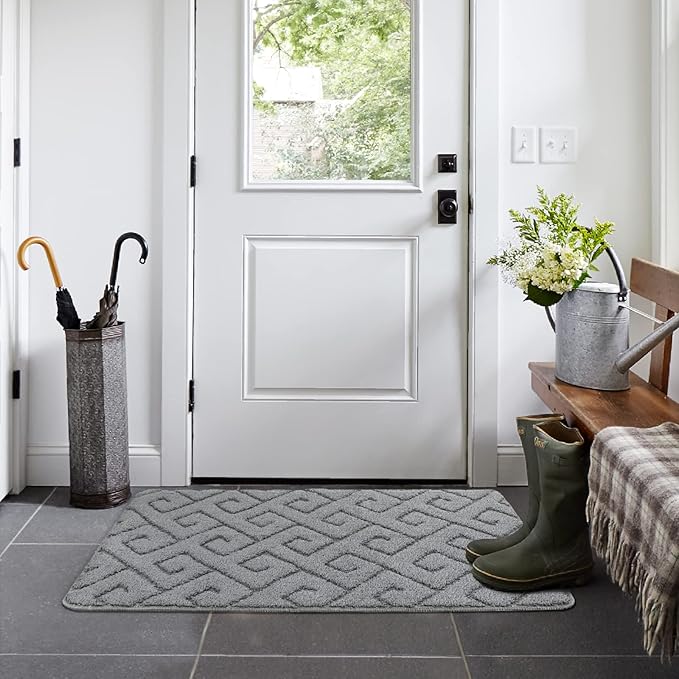 Walensee Indoor Doormat, Front Door Mat for Entrance (20"x32"Light Grey) Machine Washable Entryway Rug, Non Slip Trapper Door Rugs Absorbent Dirt Low Profile Shoes Scraper Inside Floor Mats