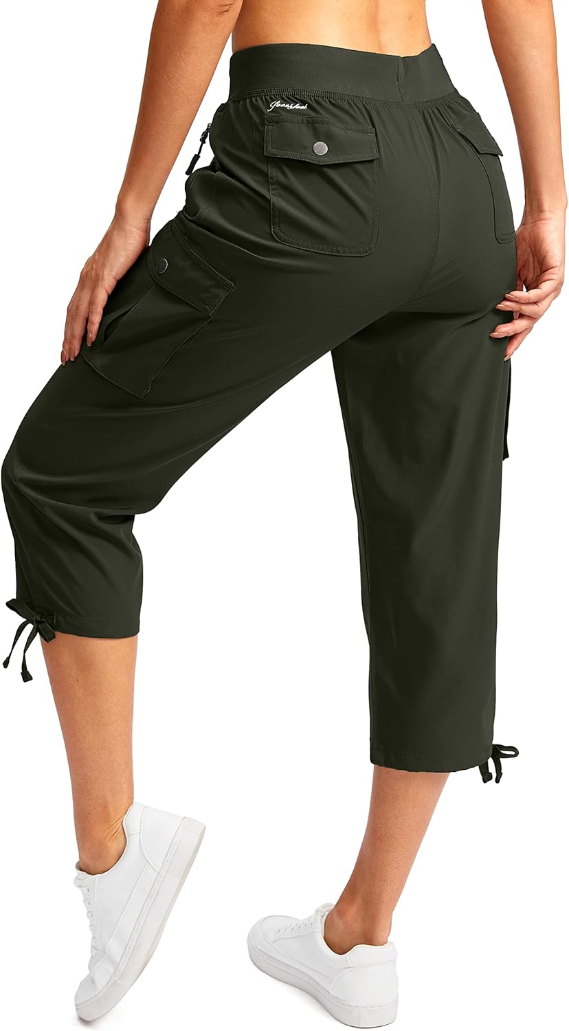 Soothfeel Women's Cargo Capris Pants with 6 Pockets Lightweight Quick Dry Travel Hiking Summer Pants for Women Casual