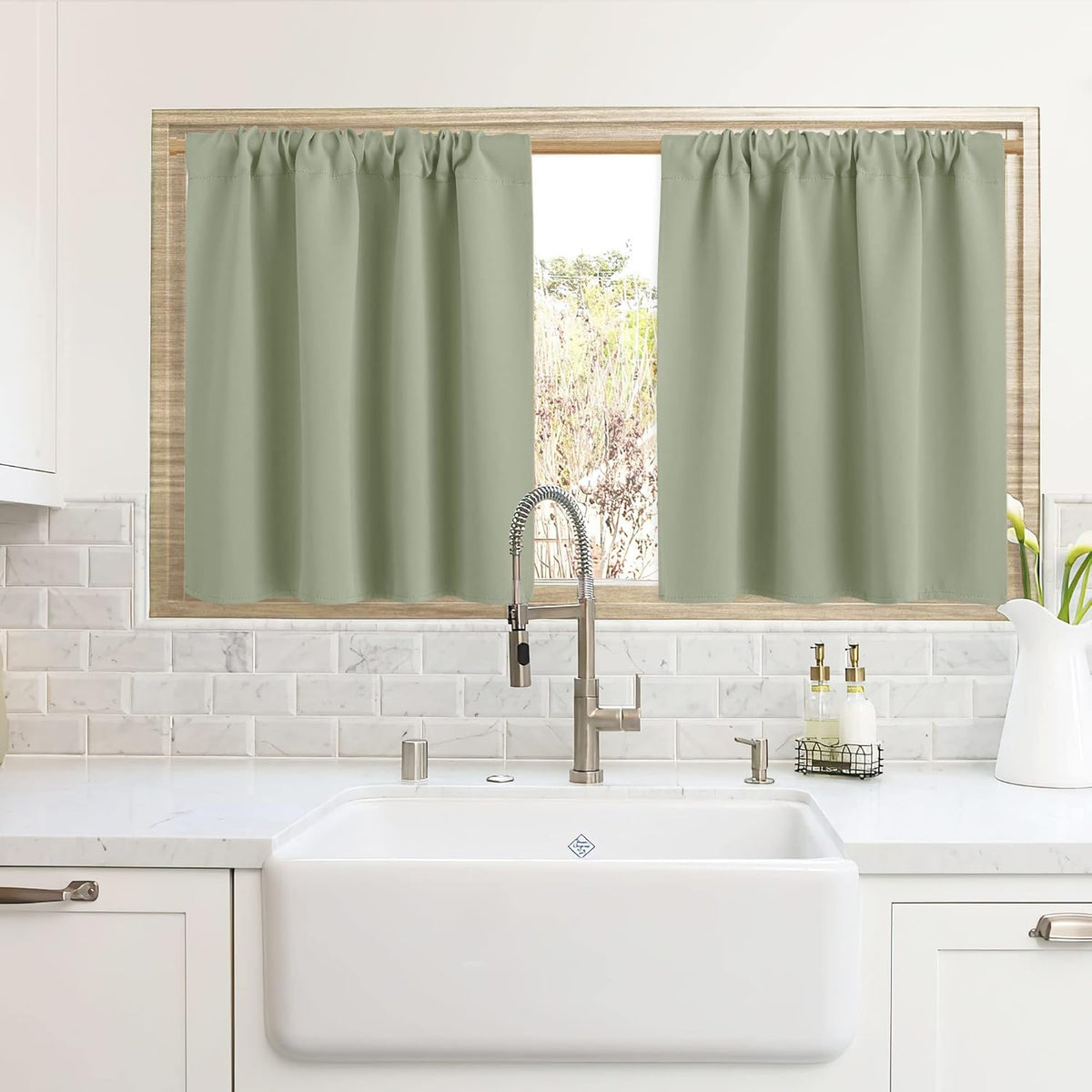 RYB HOME Blackout Curtains for Kitchen, Over Sink Privacy Curtains Window Decor, Thermal Insulating Drapes for Bathroom Cafe Bedroom Small Window, W 42 x L 24 inch, Sage Green, 2 Panels