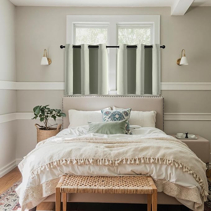 MIULEE Blackout Curtains for Bedroom Living Room 2 Panels, Thermal Insulated