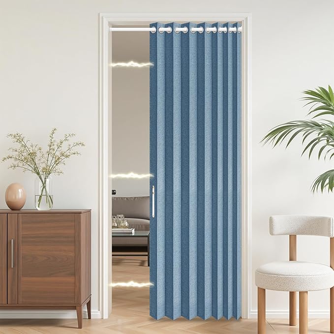AJAZZ Blackout Accordion Door