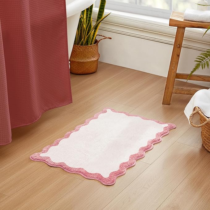 MONDAY MOOSE Bath Mat with Scalloped Wavy Ripple Design, Microfiber Absorbent Non Slip Tufted Rug for Floor, Shower or Kitchen (20x32 inch, Pink)
