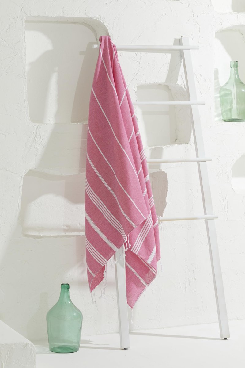 Yazz Turkish Cotton Turkish Beach Towels Large Beach Towel 39x71 inch Pool Towels for Adults Quick Dry Cotton Beach Towel, Lightweight Travel Towel (Fushia)
