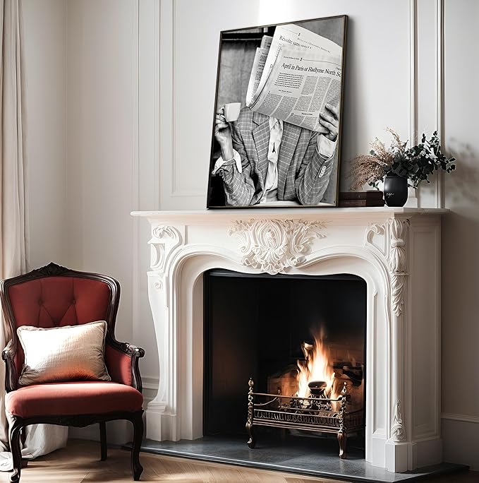 Poster Master Woman Reading Newspaper