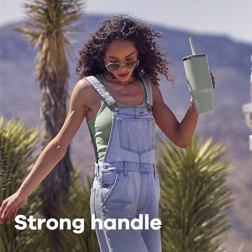 Hydro Flask Travel Tumbler - Insulated Stainless Steel with Handle, Lid & Straw | 40 Oz Coconut Cream