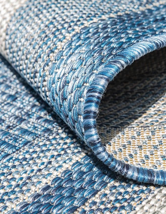 Unique Loom Outdoor Border Collection Area Rug - Soft Border (3' 3" x 5' 3" Oval, Blue/ Ivory)