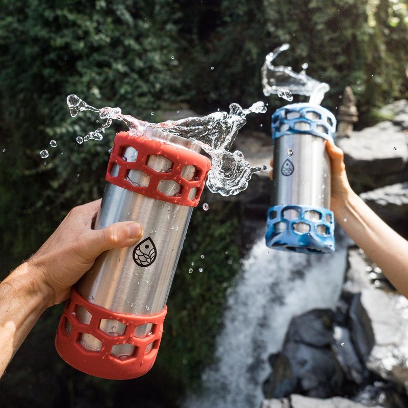 REUZBL Silicone Bottle Bumper with Patented Handle – Fits Hydro Flask 32 oz – Protective Bottle Boot Sleeve