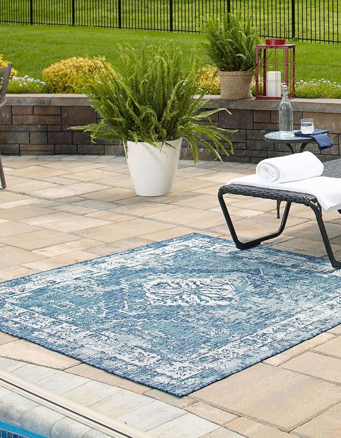 Unique Loom Outdoor Traditional Collection Area Rug - Valeria (5' 3" Square, Blue/ Ivory)