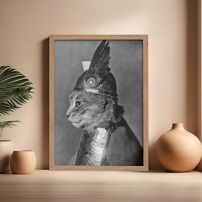Poster Master Vintage Armored Cat