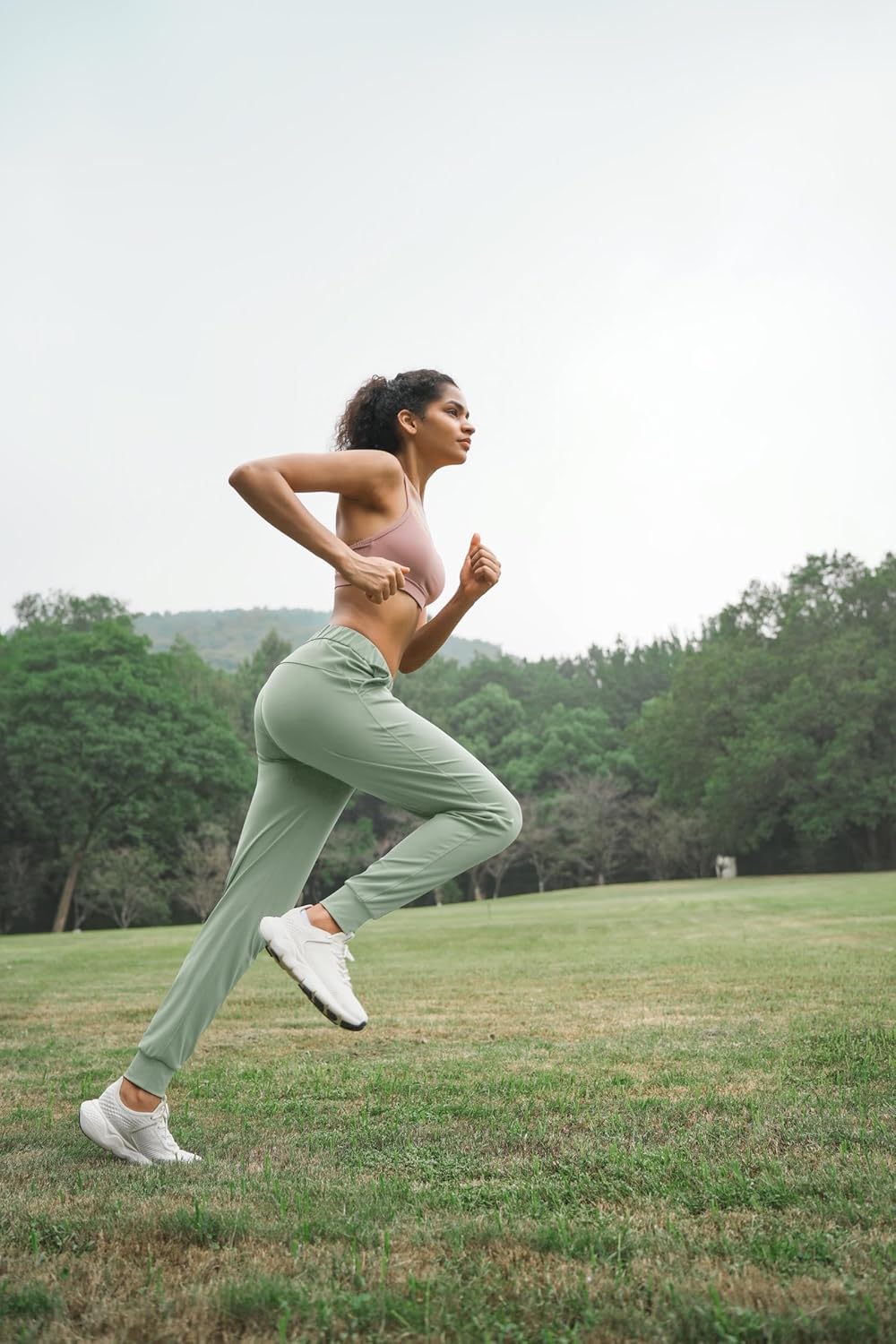 Skiennix Women's Joggers - Comfortable Tapered Sweatpants with Pockets | Ideal for Running & Workouts