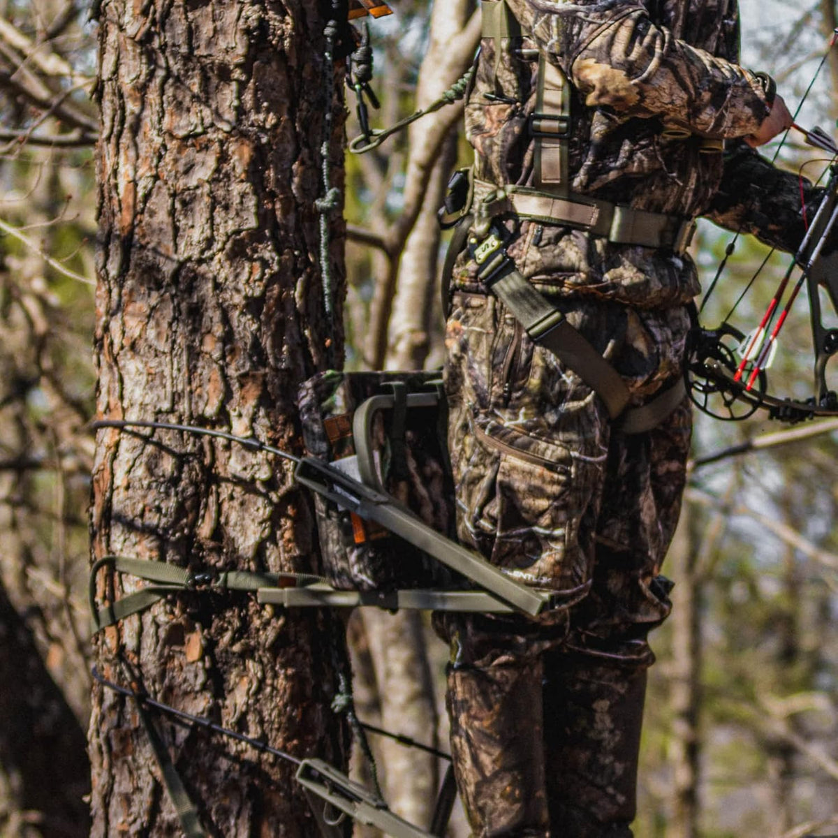 Summit Treestands OpenShot SD Climbing Treestand - Lightweight, Mossy Oak Camouflage