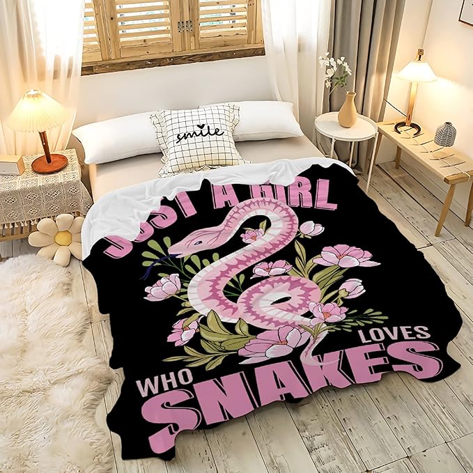 Just A Girl Loves Snakes Blanket Lightweight Cozy Flannel Fleece Throw Blanket Best Gift Home Decor for Bed Couch Outdoor Camping 120"x90" King for Family