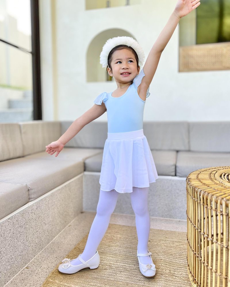 Stelle Girls' Ultra Soft Pro Dance Tight/Ballet Footed Tight(Toddler/Little Kid/Big Kid),WT,M White