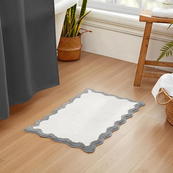 MONDAY MOOSE Bath Mat with Scalloped Wavy Ripple Design, Microfiber Absorbent Non Slip Tufted Rug for Floor, Shower or Kitchen (16x24 inch, Gray)