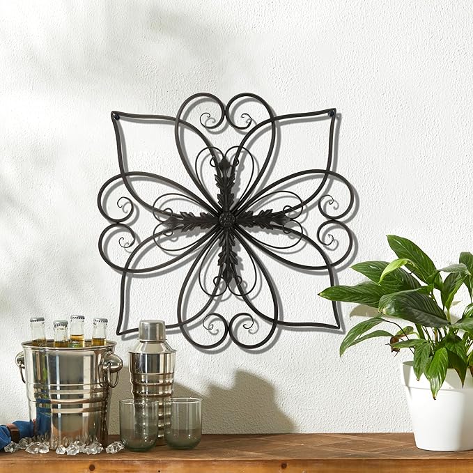 Glitzhome Black Metal Wall Art Decor, 20 Inch Iron Wall Decor with Heart and Petal Scroll Design, Indoor Outdoor Wall Accent for Garden Porch Patio