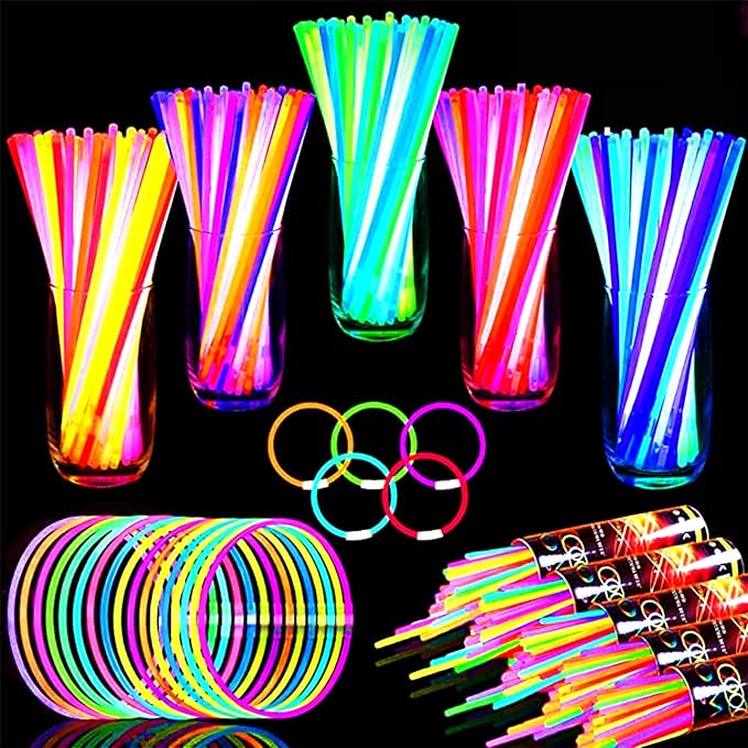 TURNMEON 240 Pack Ultra Bright New Year Eve Party Supplies Glow Sticks Bulk Party Pack Glow In The Dark Party Supplies Favors Glow Sticks Necklaces Bracelets with Connector 8" Glow stick Light Up