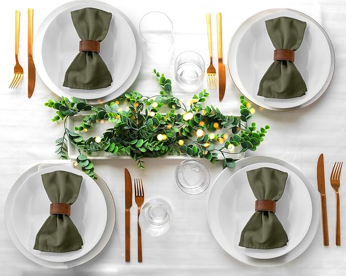 Zoyer Cloth Napkins Set of 4, 18x18 Inches Cotton Enrich Napkins Cloth ‎Washable, Soft & Durable Dinner Napkins for Parties, Wedding, Christmas, ‎Thanksgiving & Everyday Use - Martini Olive