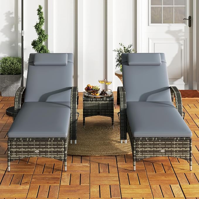 Outsunny Wicker Outdoor Chaise Lounge Chair Set of 3 with Side Table, 5-Level Adjustable Backrest PE Rattan Pool Lounge Chair with Wheels, Cushion & Headrest, Gray