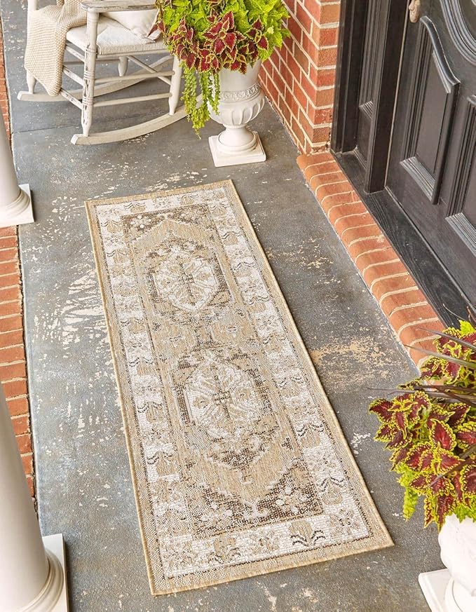 Unique Loom Outdoor Traditional Collection Area Rug - Valeria (2' x 7' 10" Runner, Natural/ Ivory)