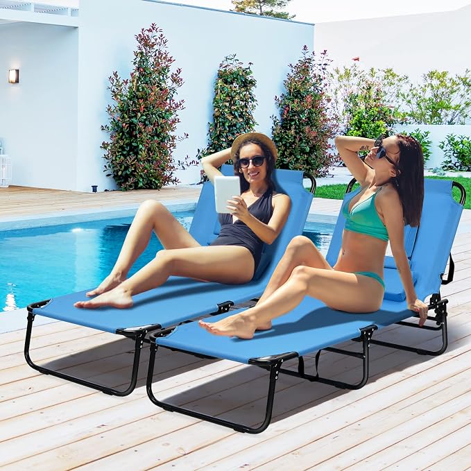 Folding Beach Lounge Chair w/ 5 Adjutable Backrest & Padded Pillow, Sunbathing Lounger Chair, Sun Tanning Lay Flat Chair for Seaside Pool Deck, Max Load 330 LBS, No Assembly Required (Blue)