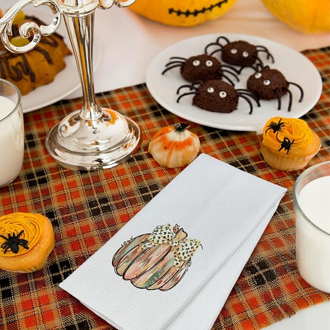 Glitter Pumpkin Fall Kitchen Towels, Coquette Bow Pumpkin Dish Tea Towels for Kitchen Decor, Preppy Girly Autumn Thanksgiving Decorative Hand Towel for Bathroom, 16x24 Inches