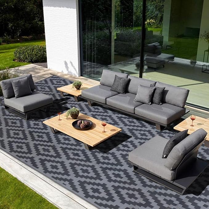 SAND MINE Waterproof Outdoor Rug, Plastic Reversible Rug, Modern Area Rug, Large Floor Mat for Outdoors, RV, Patio, Backyard, Deck, Picnic, Beach, Camping (10' x 14', Black Grey Lattice)