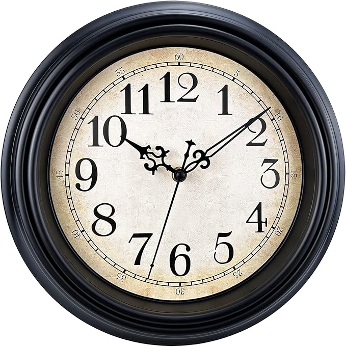 Plumeet Small Retro Wall Clock