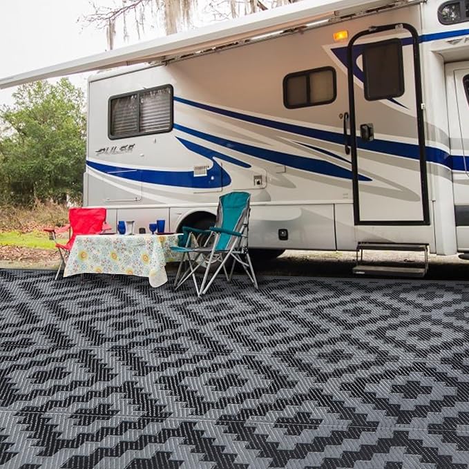 SAND MINE Waterproof Outdoor Rug 9x12 ft, Plastic Reversible Rug, Modern Area Rug, Large Floor Mat for Outdoors, RV, Patio, Backyard, Deck, Picnic, Beach, Camping, Black Grey Lattice
