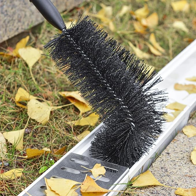 Gutter Cleaning Tool with Curved Stiff Bristles, Retractable Flexible Roof Gutter Brush Cleaner for Removing Dust, Leaves, Debris, and Branches