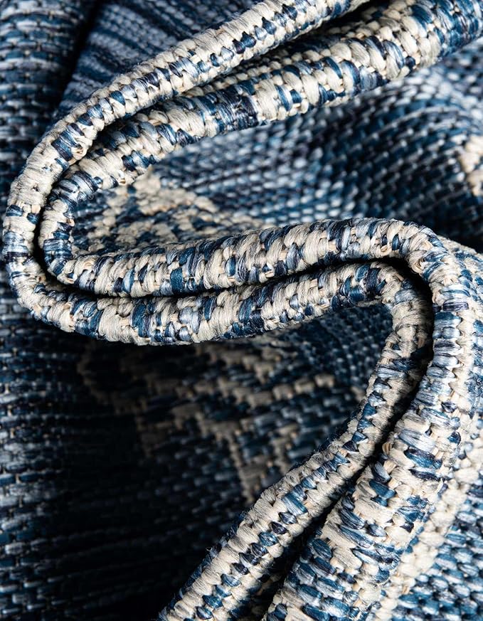 Unique Loom Outdoor Traditional Collection Area Rug - Antique (7' 10" Round Blue/Ivory)