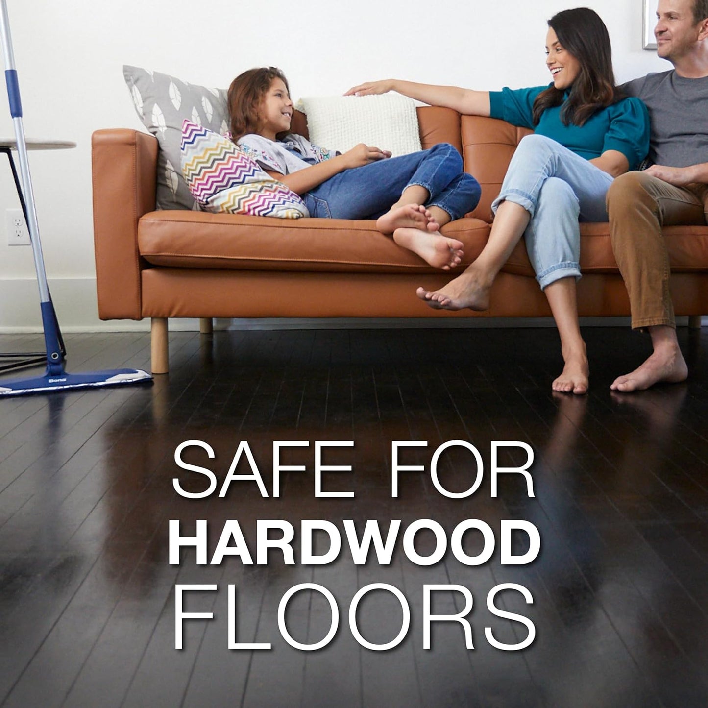 Bona Hardwood Floor Polish - 32 fl oz - High Gloss Shine - Polish for Wood Floors - Protects and Renews Dull Flooring - Covers 500 sq ft