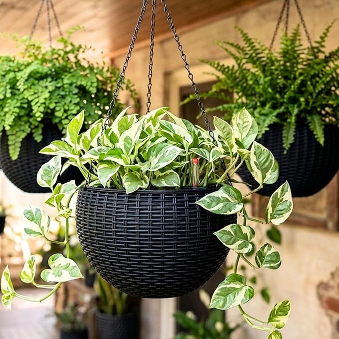 LaLaGreen Hanging Planters for Indoor Plants (11 Inch, 4 Pack) Self-Watering Round Rattan Style Flower Pots with Water Level Indicator, Black Metal Chain Hanging Baskets for Porch Garden Balcony Decor