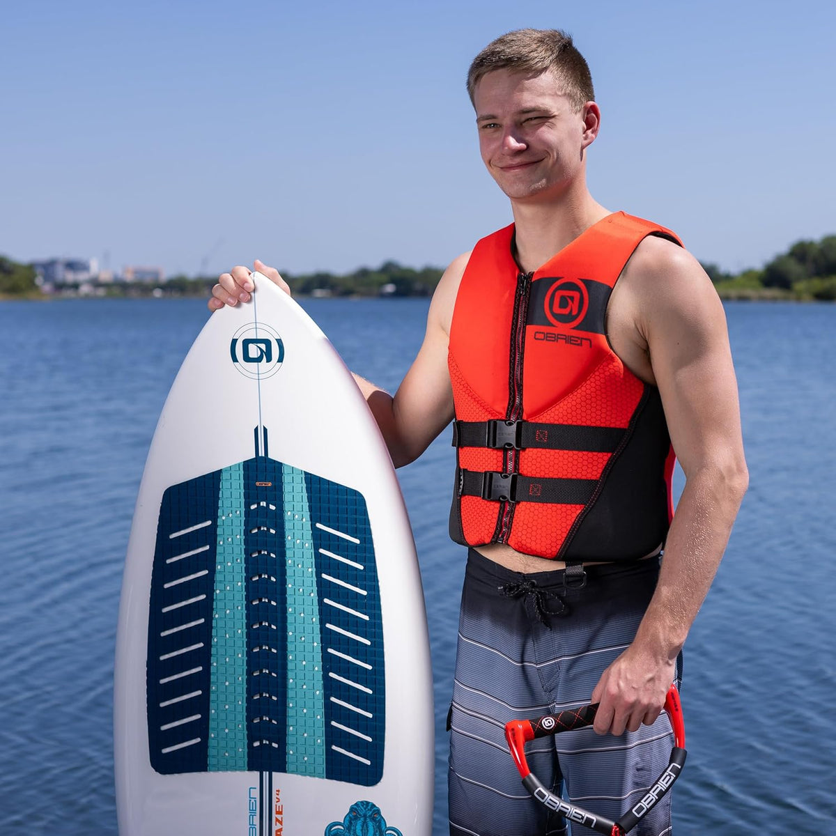 O'Brien Men’s Traditional RS Life Jacket - USCG Approved, Front Hinge, Wide Armholes, Zip Closure & Adjustable Belts
